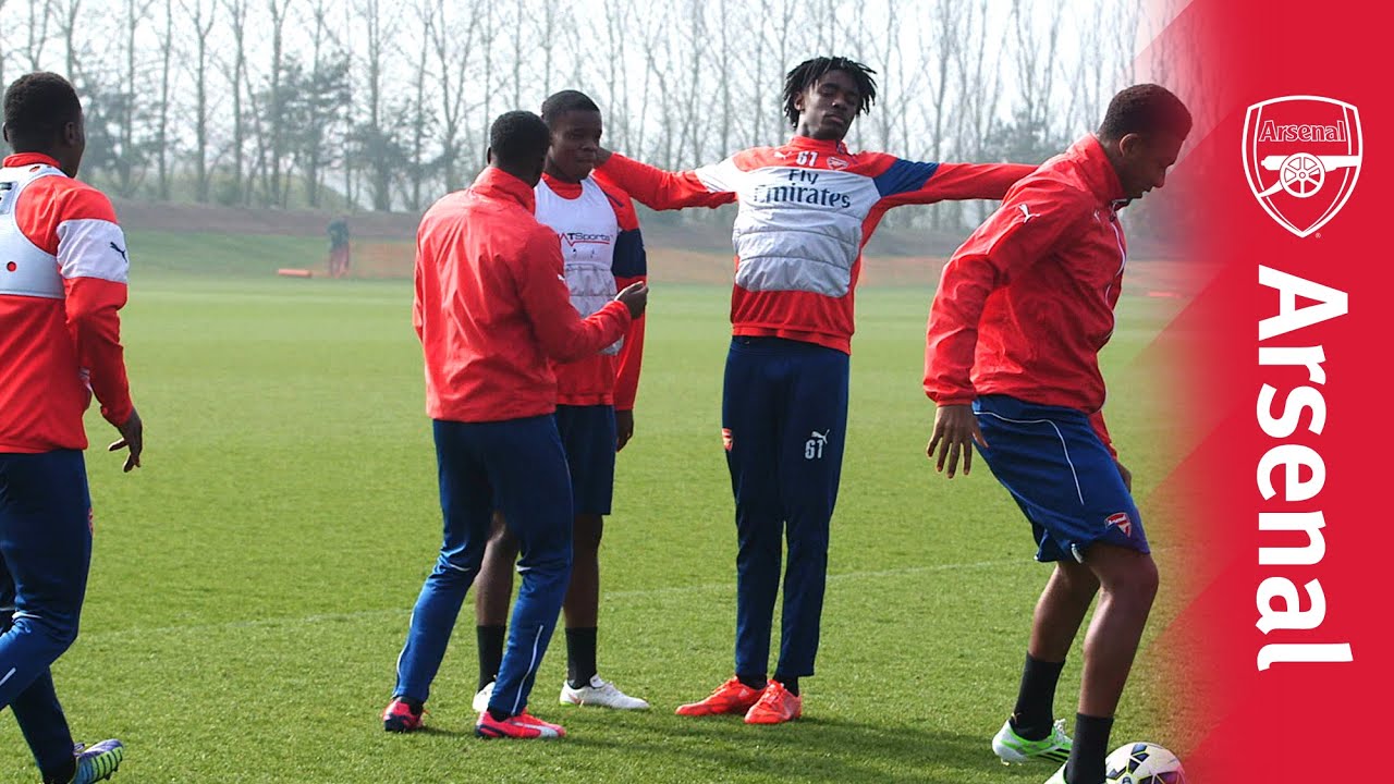 Arsenal under-21s' crossbar challenge football score