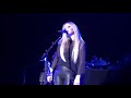 Avril Lavigne Performing Breakaway for the first time ever! Oakland