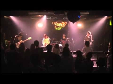 ハツミ　ゲスの極み乙女。コピー　ドレスは脱がない。
