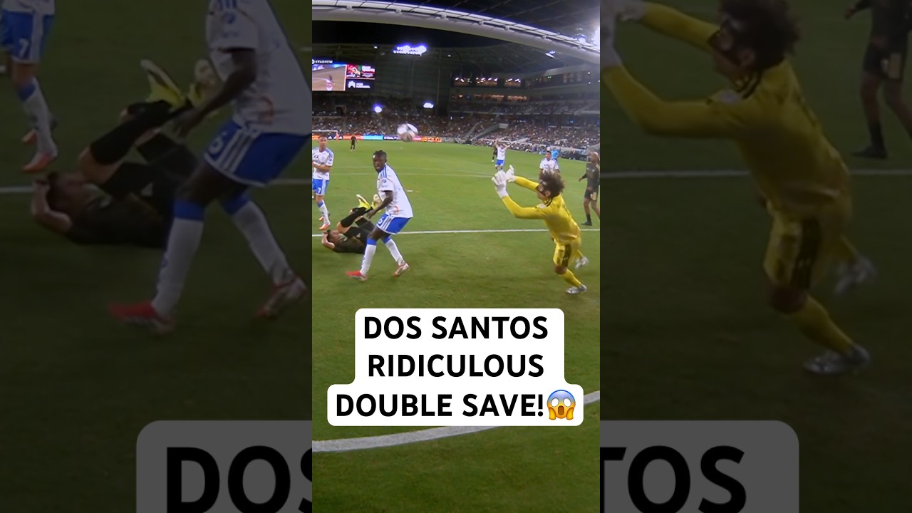 CJ Dos Santos SAVED🧤the day for San Diego!