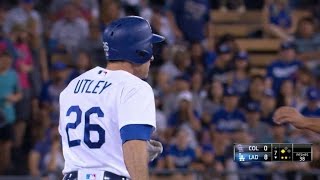 COL@LAD: Utley reaches second on an obstruction call