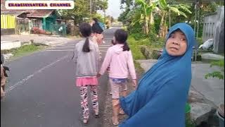 JALAN2 PAGI DI DESA KELAHIRAN with My Big family @ekawijayantekachannel