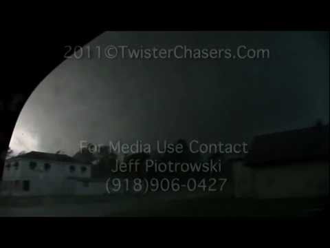 EF-5 Joplin MO Tornado May 22 2011.mov