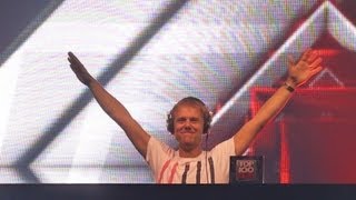 Armin Van Buuren Nr 1 !  Top Djs 100 - 2012