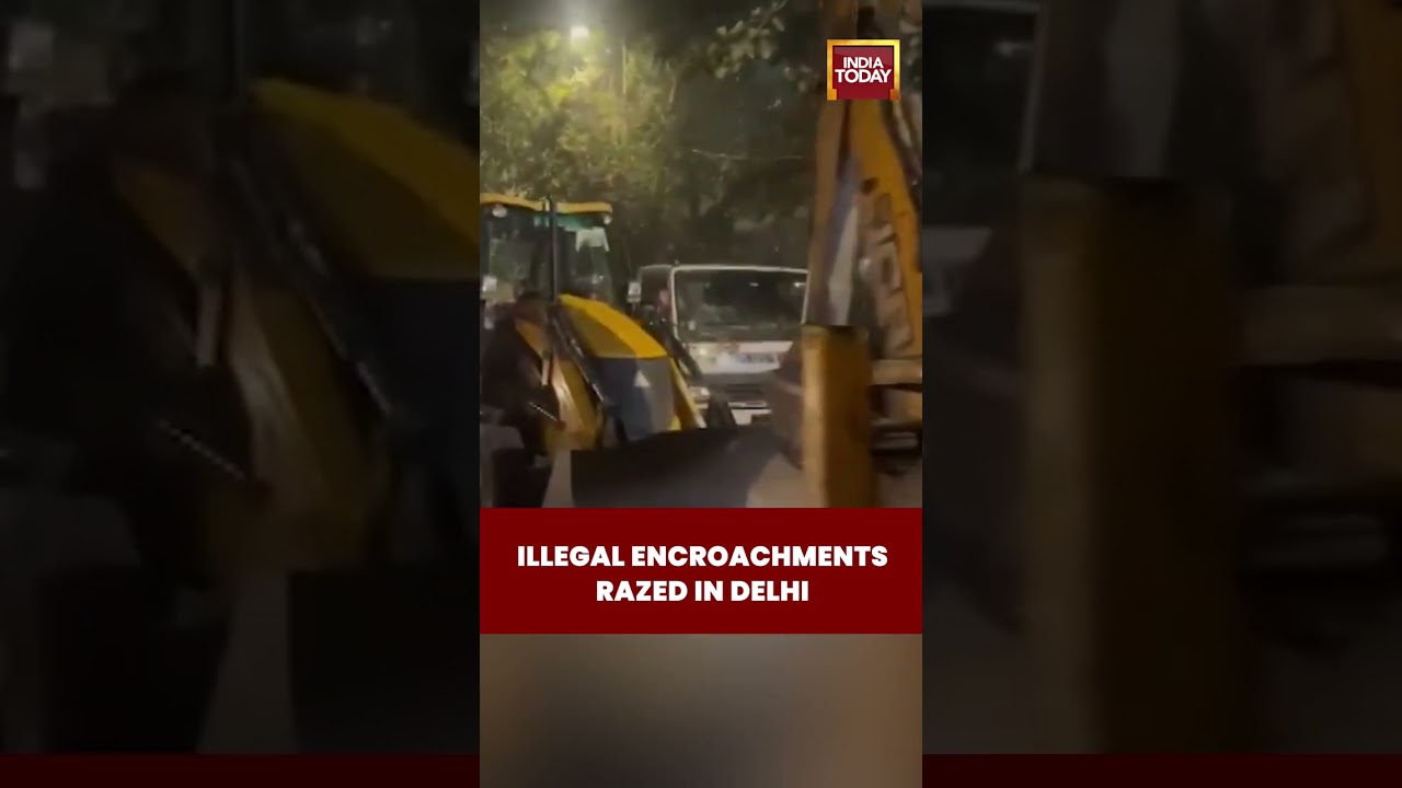 Delhi Demolition Drive Near Turkman Gate: Police Act After Stone Pelting Incident