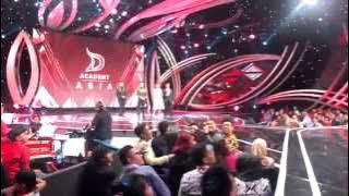 Download lagu SOIMAH-WOYO WOYO FOR DANANG, D'ACADEMY ASIA 28112015