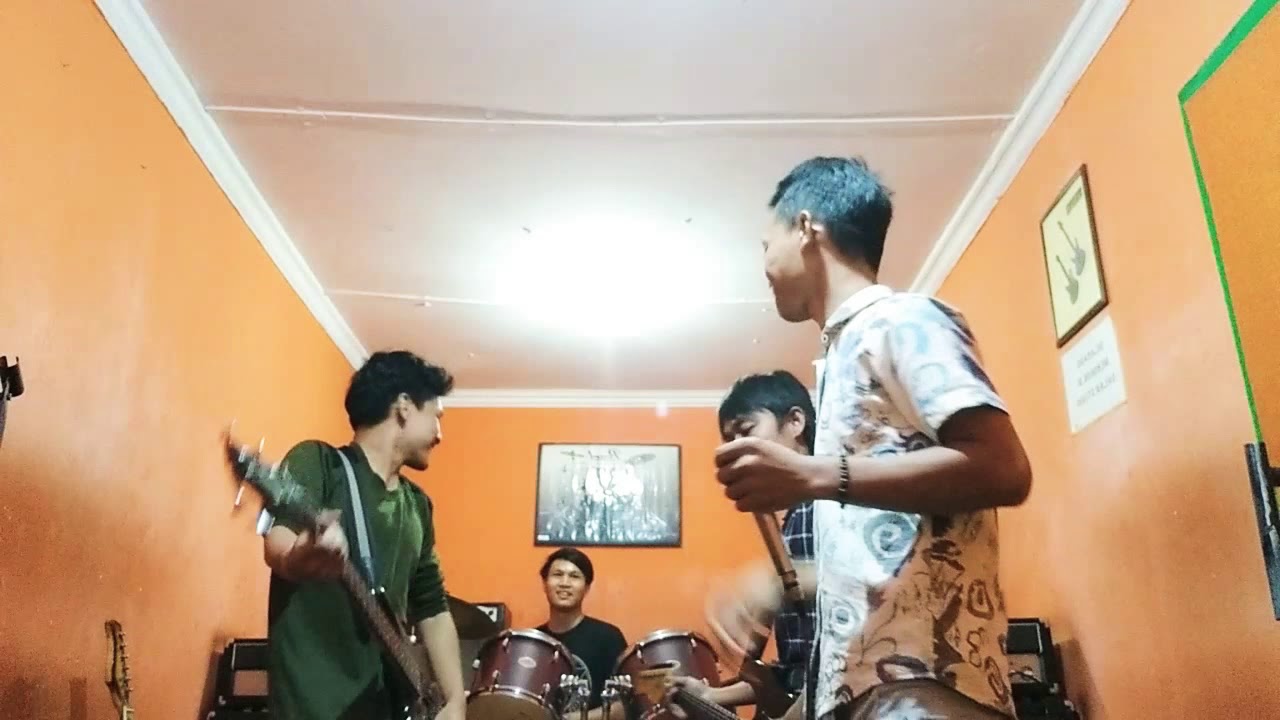 Cover Sheila On 7 》 Sahabat Sejati YouTube Cover Sheila On 7 》 Sahabat Sejati YouTube
