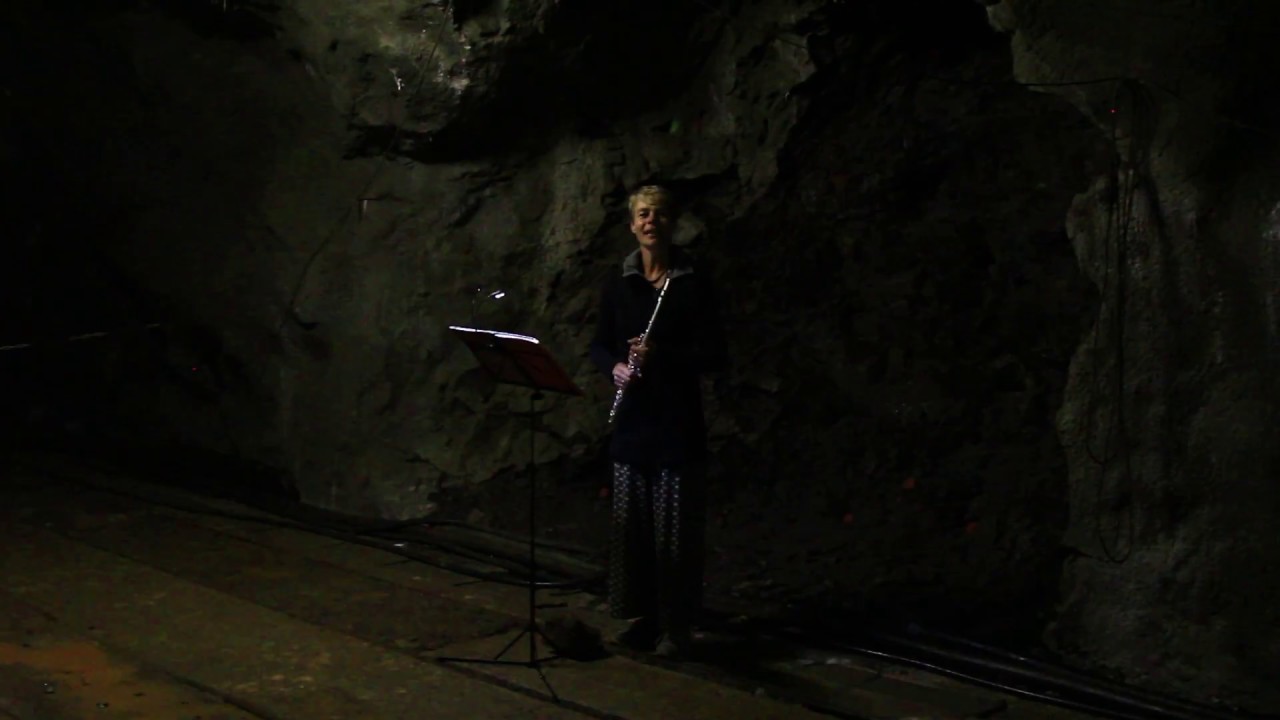 citycell Anna Plays Debussy and Bach on the Flute - 23 June 2018