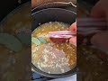 Graupensuppe im Dutch Oven – wie bei Oma 😄🔥 #Shorts