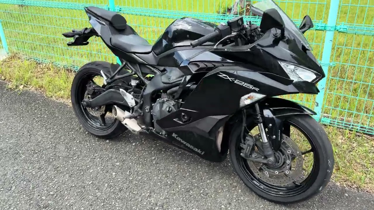 バイク）zx25r - YouTube