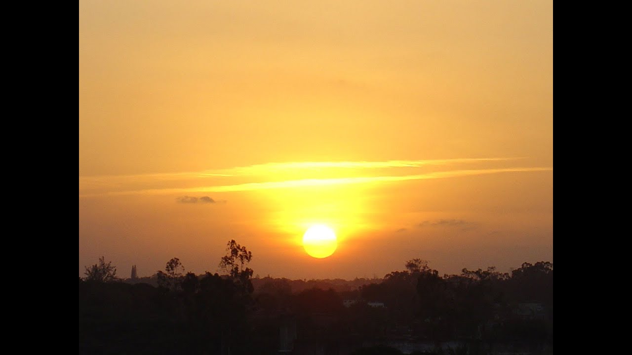 Pemandangan Senja Ketika Matahari Terbenam Video 