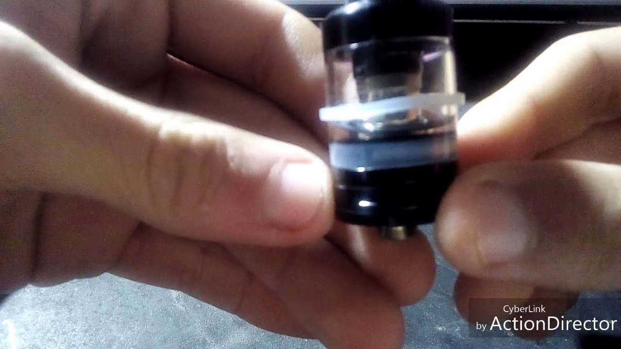 Explicación de los dos cigarros electrónicos : ego tc4 y yumapuff