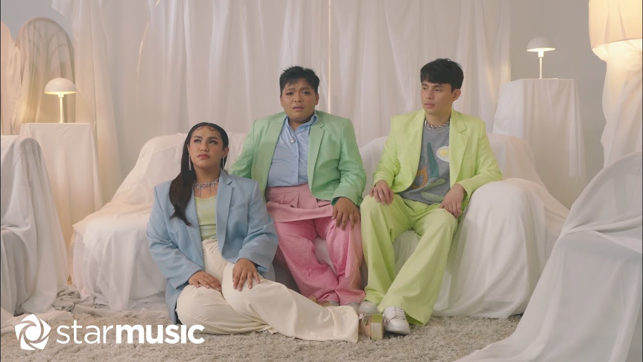 在 YouTube 上观看 Ideal World - Anton, Raven, Saga (Performance Video)