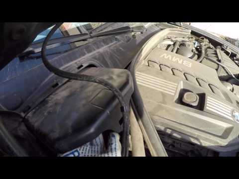 Замена салонных фильтров на BMW X3 F25. Внимание присутствие 2 комплектов салонных фильтров. Замена салонных фильтров на BMW X3 F25. Внимание присутствие 2 комплектов салонных фильтров.