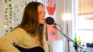 Hannah Siglin - Tiny Dorm Sessions