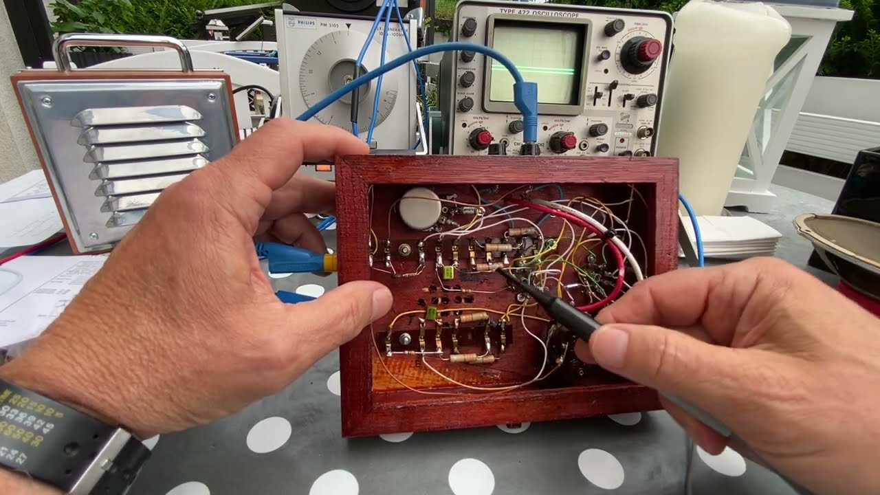 Lernprogramm Röhrentechnik, Teil 14 (Zweistufiger NF-Verstärker)