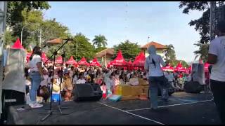 Zumba n colour fun with zin intan n zin esty