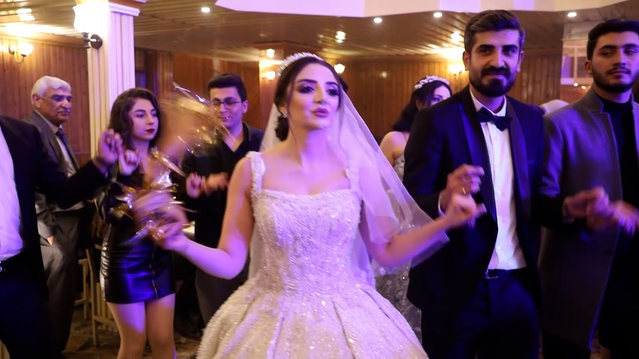 رقص شيخاني 002| هكار  &  رهيشان  |الفنان @SinanBrindar  | مطعم زوهرابيان Harout Pashaian