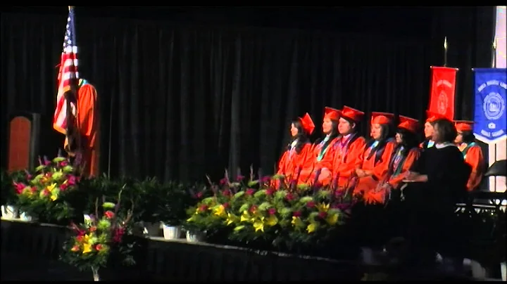 Burbank High School - Valedictorian Christopher Gr...