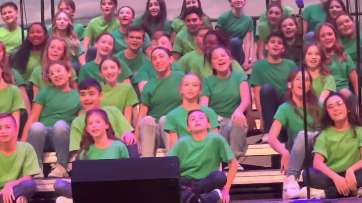 6th grade Seneca choir concert - 1st number
