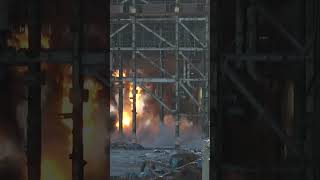 FIREBALLS!!!! #shorts #subscribe #wednesday
Steel cutting explosives used to demolish industrial structures.
#demolition
#shorts
#subscribe
#destruction FIREBALLS!!!! #shorts #subscribe #wednesday