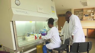 Kenya : les vaccins contre le coronavirus manquent à l'appel