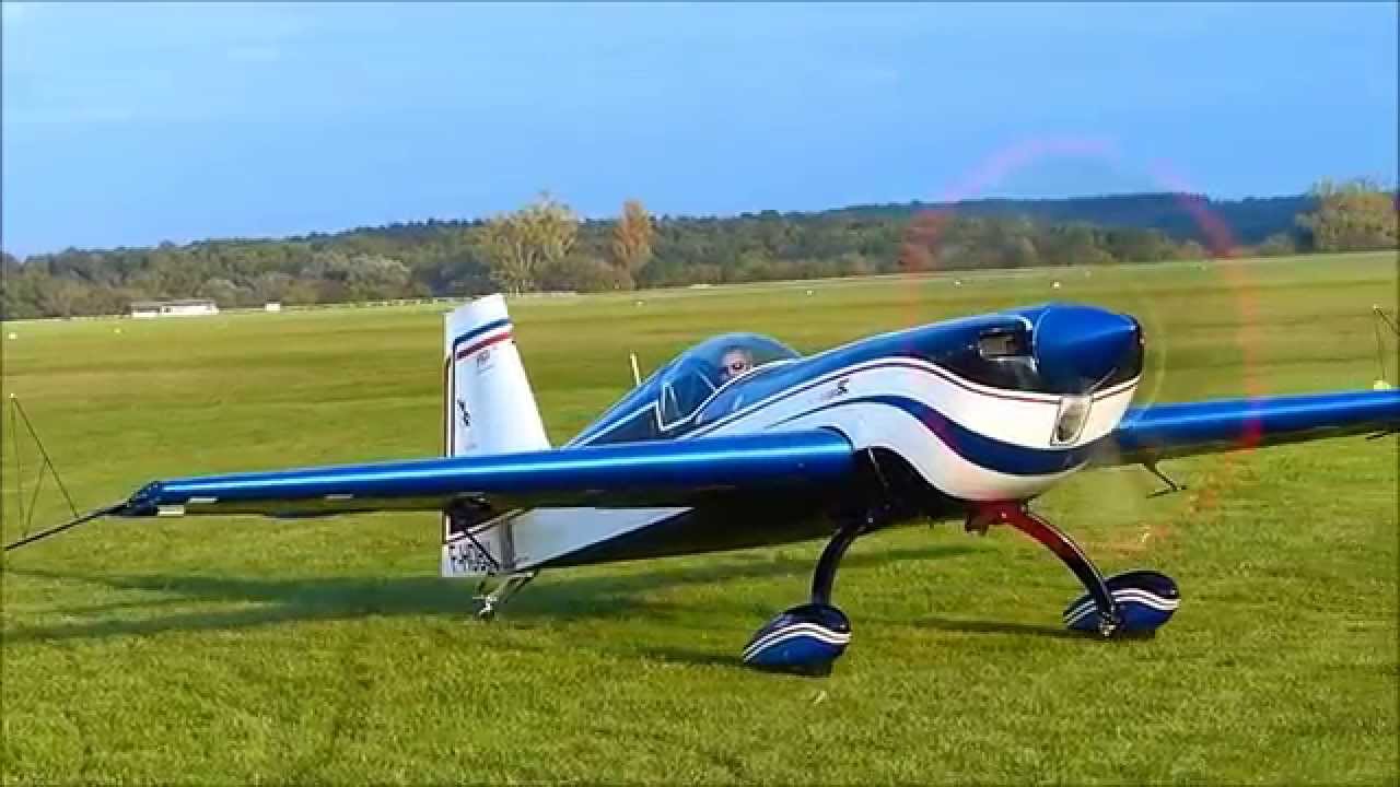 Extra 330 - YouTube