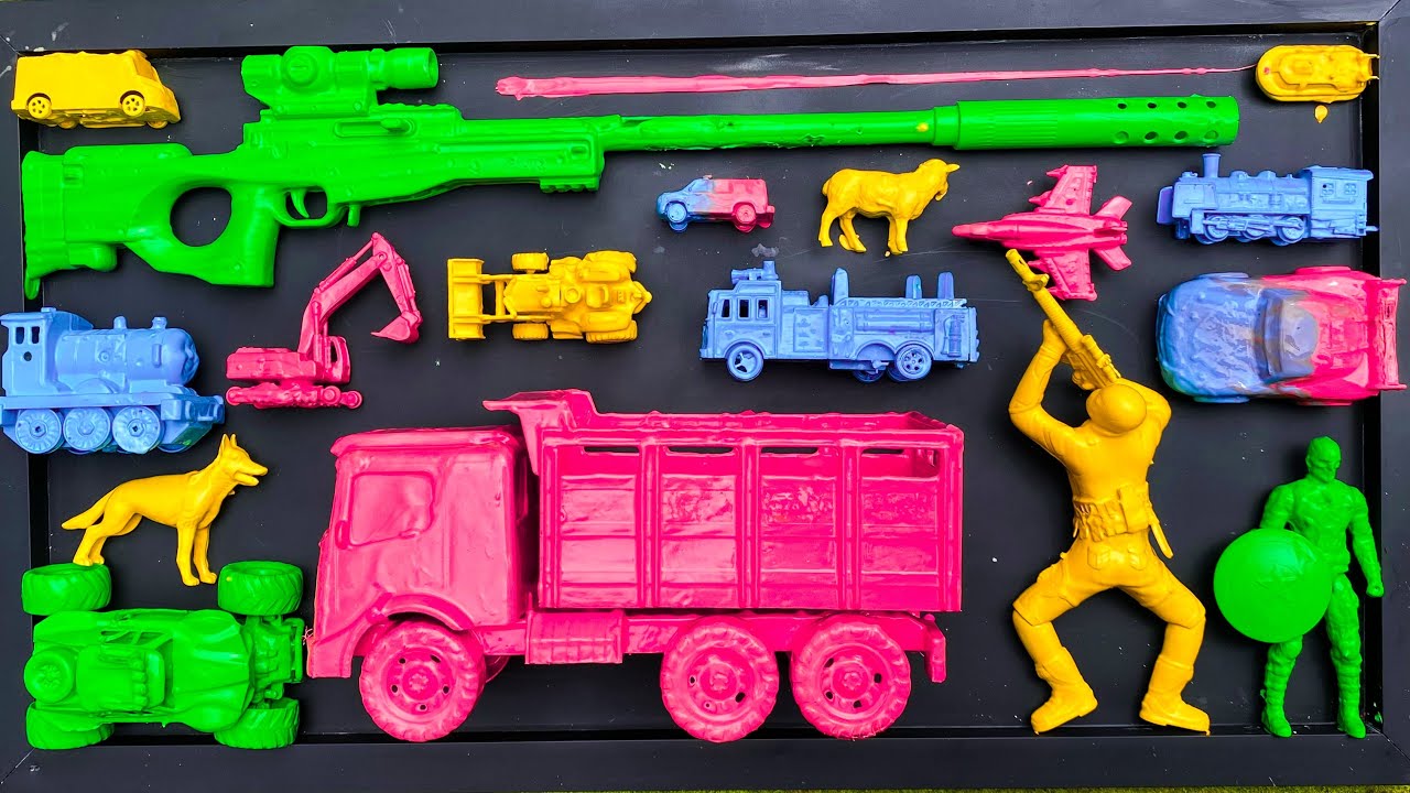 Membersihkan mobil mobilan, mobil molen, mobil balap, excavator, truk pasir, kereta api