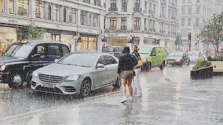 Central London In Rain Showers??? London Summer Walk - August 2021 [4k HDR]