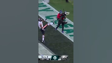 FIRST TOUCHDOWN for the Bears take on the Eagles 🏈 #nfl #eagles #bears