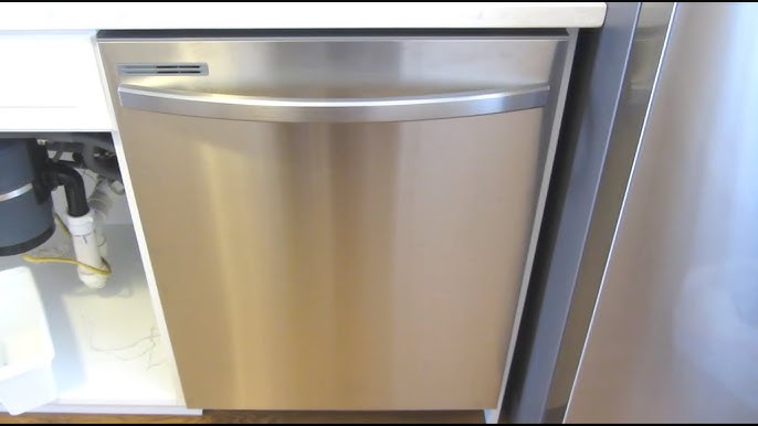 Top Control Dishwasher with WaterWall™ Linear Wash System