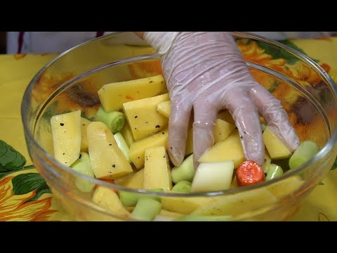 Video: Si Të Bëni Supë Me Patate Me Djathë Dhe Croutons