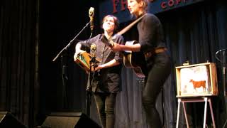 Anna and Elizabeth Perform "Mother in the Graveyard" chords