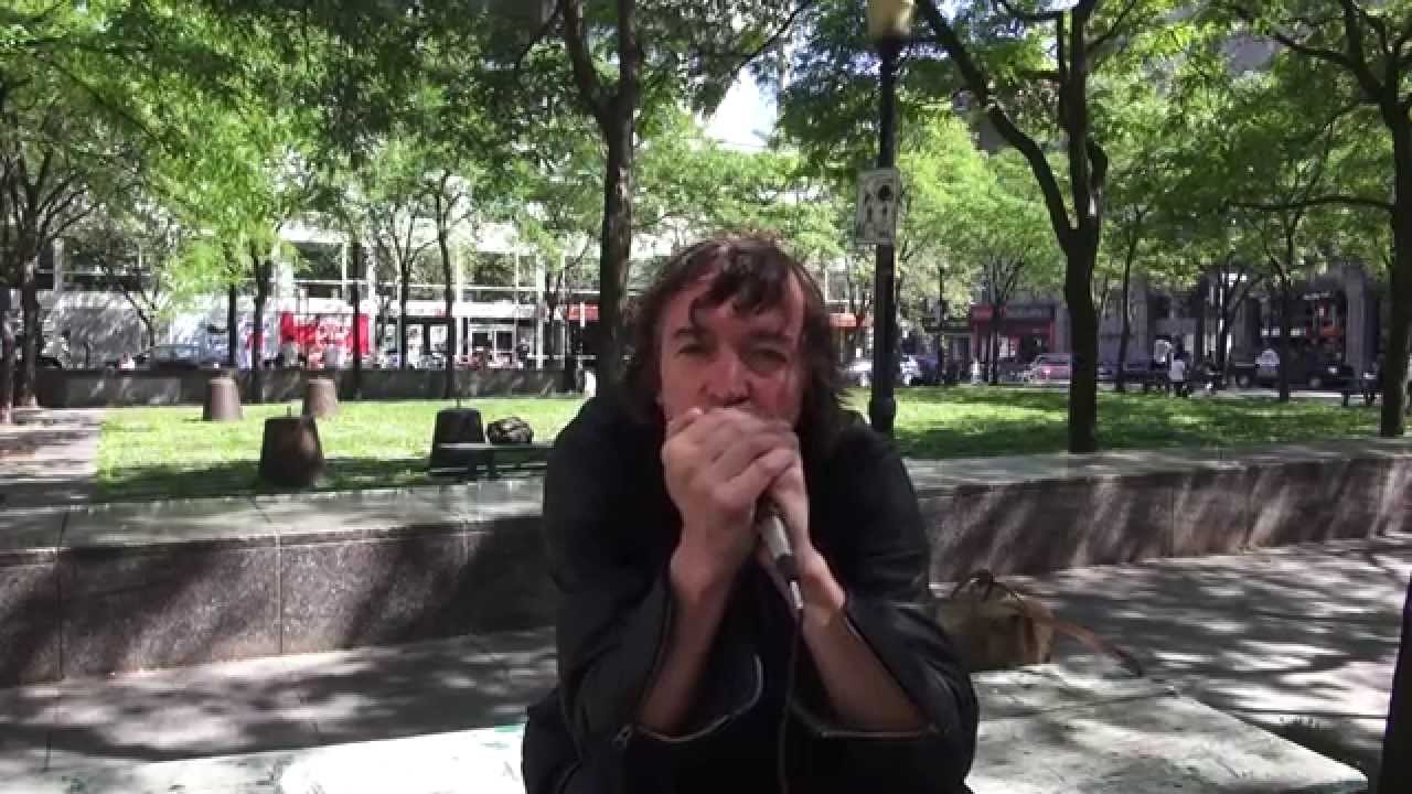 Watch Get To know Cali (Apprenez à connaître : Cali) on YouTube Watch Get To know Cali (Apprenez à connaître : Cali) on YouTube