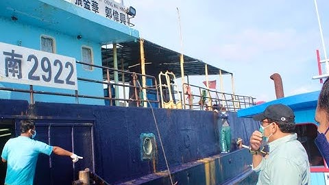 BONGKAR MUAT EKSPOR IKAN HIDUP - SEDANAU NATUNA KE HONGKONG