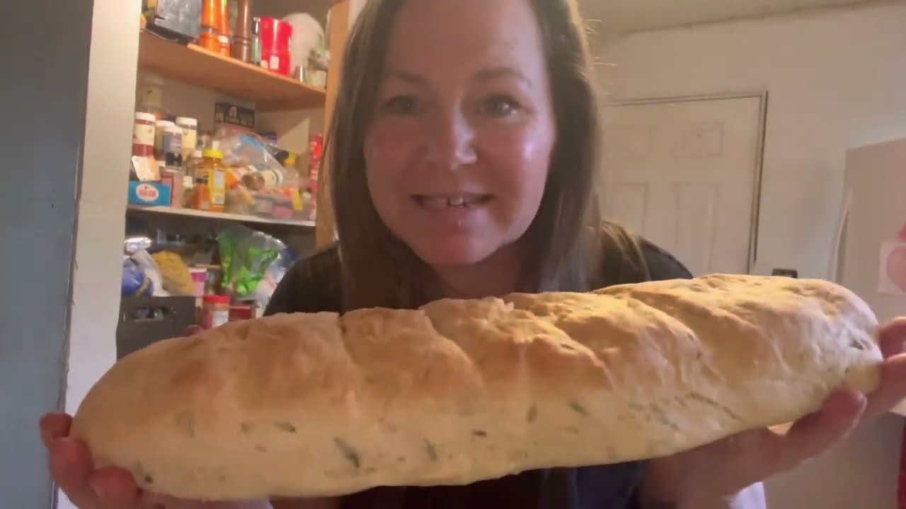 Easy French bread rosemary and garlic  🥖