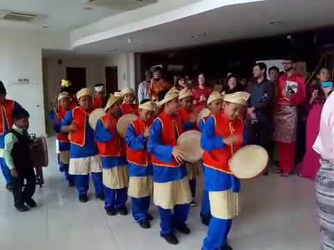 Kompang Sk Taman Cempaka Johor Bahru Bersama Warga Britain Perkahwinan Melayu Inggris