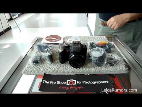 Leica V-Lux 2 unboxing