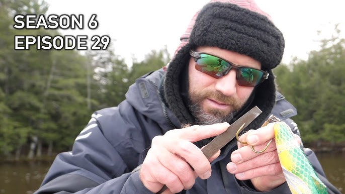 Have sharp musky hooks with this easy and cheap hack!!! Catch more