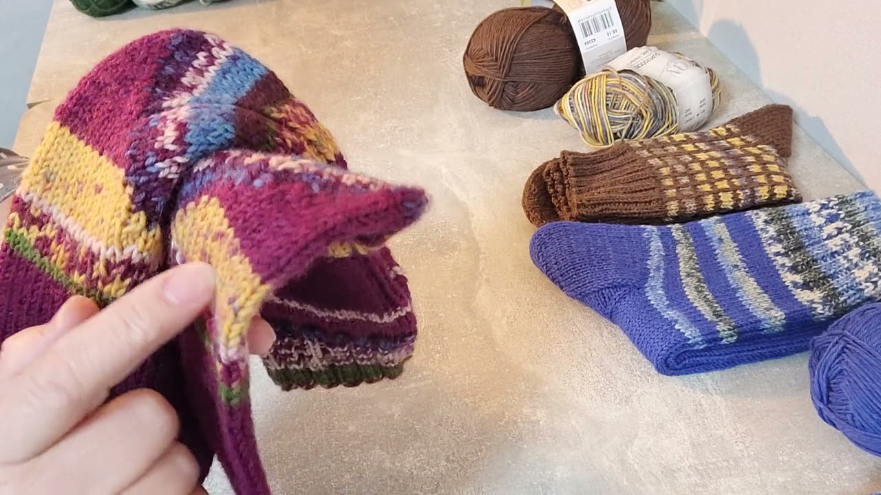 5/2025. Остатки в дело,вязанные носки с добавлением остатков (часть 2).