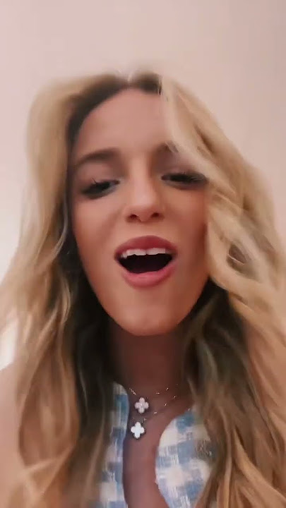 Expressive Lip-Sync Performance#lipsync #performance #musicvideo #hotelroom