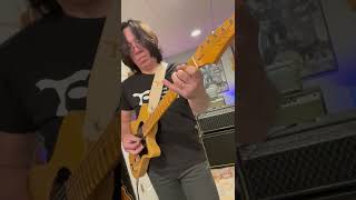 Dude can play C Major Triad all positions in 25 seconds