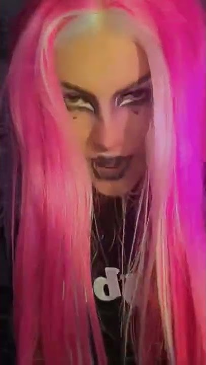 How To Wear Makeup In A God Honoring Way how to wear makeup in a god honoring way - YouTube