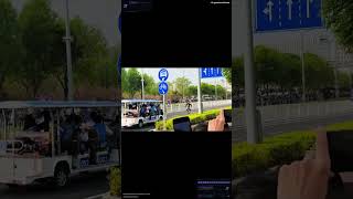 Humanoider Roboter laeuft Marathon — China schreibt Robotik-Geschichte