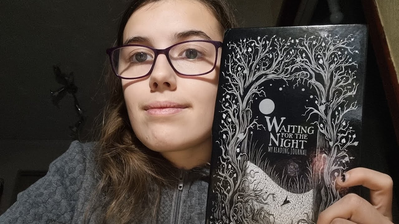 My New Book Review Book - An Early Christmas Present 🎁 