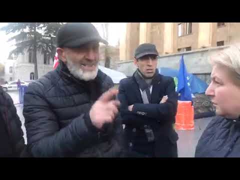 რუსთაველის გამზირზე ნაც.მოძრაობის მოწინააღმდეგეებმა კარავი გაშალეს