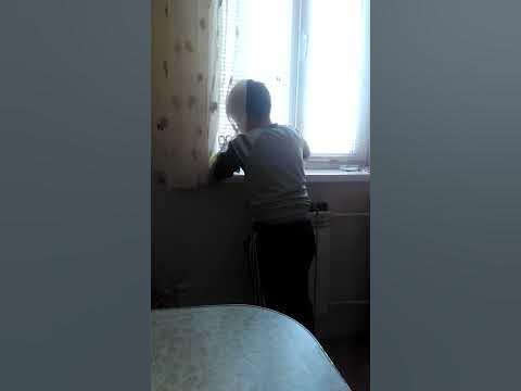 Пацан курит - YouTube