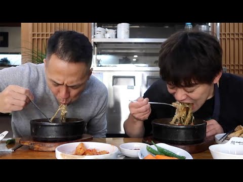 PORK RIB <strong>HANGOVER</strong> SOUP [PPYEO HAEJANGGUK] MUKBANG EATING SHOW