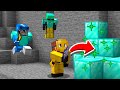 Minecraft manhunt but i can bonemeal anything