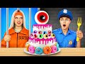 【巨大な監獄食vs小さな警官食】お菓子の監獄から脱出！？監獄食を実食！ by RATATA